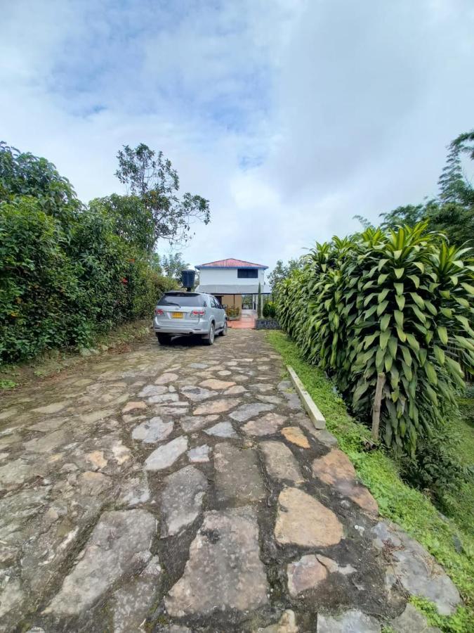 Finca Exclusividad Familiar O Grupo De Amigos Capacidad Hasta 12 Personas Calles En Placa Huella, Caminata Ecologica Alban  Buitenkant foto